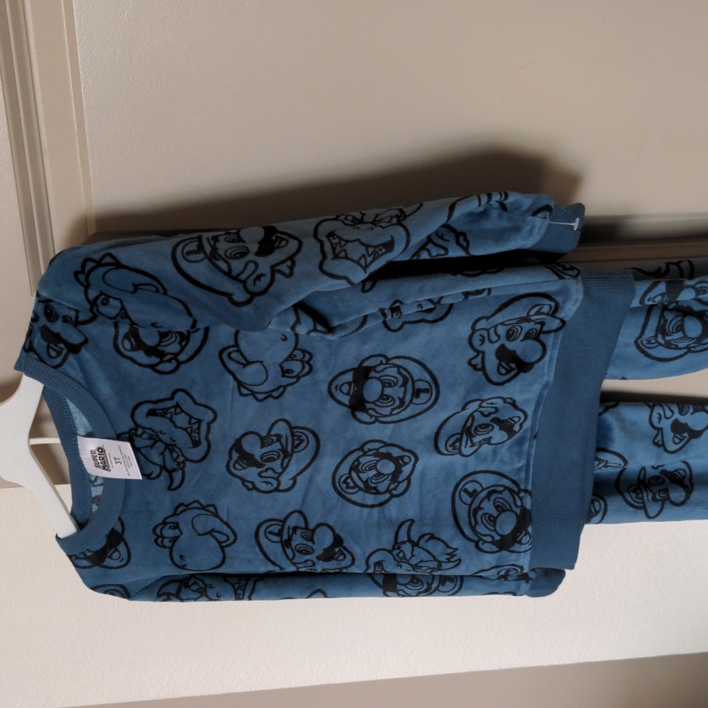 Boys Matching Set. - Picture 6 of 9